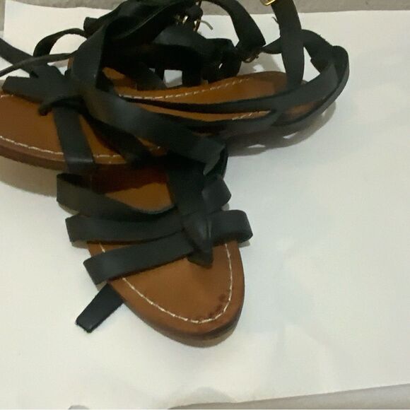 Sibyl Vane black flat  Leather Sandal w Ankle Ties 39 - Picture 8 of 9